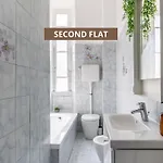 Duomo 7 Min - Two Independent Flats With Parking Daire Milano