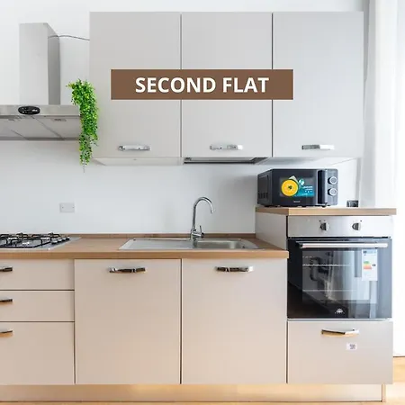 Apartament Duomo 7 Min - Two Independent Flats With Parking
